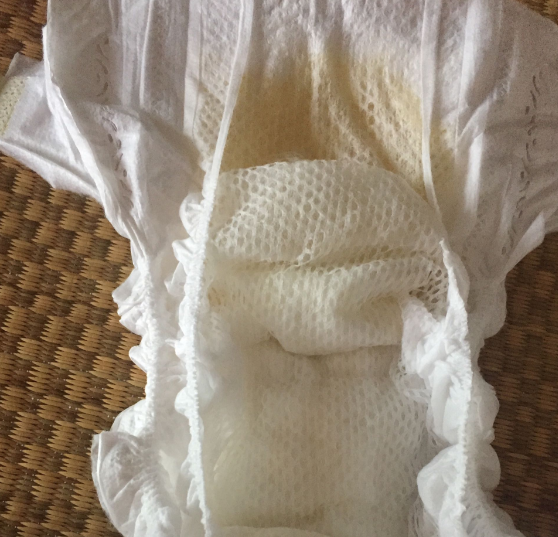 幫寶適紫幫和大王哪個好 幫寶適紫幫和大王紙尿褲對比測評