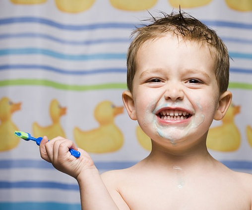 寶寶換牙媽媽的心情說說 關于紀念孩子換牙說說感慨