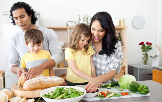 曬給孩子做的晚餐朋友圈說說短語 給孩子做晚餐經典語錄