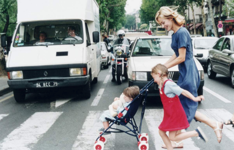馬路上如何保護孩子 如何讓孩子學會安全過馬路 馬路上如何保護孩子 如何讓孩子學會安全過馬路