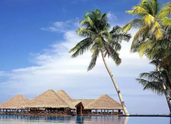 2018五一去三亞旅游穿什么衣服 2018五一去海南旅游熱嗎