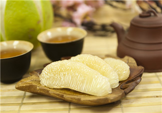 一歲半寶寶可以吃柚子嗎 寶寶柚子吃多了會怎樣