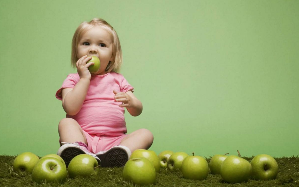 天氣熱寶寶不吃飯怎么辦 寶寶食欲不振如何推拿按摩