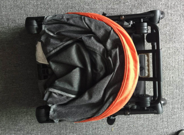 嬰孚嬰兒推車怎么樣 嬰孚單手折疊嬰兒車使用測評