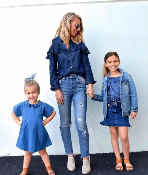 五一和孩子穿什么親子裝比較好 出去旅游親子裝搭配推薦