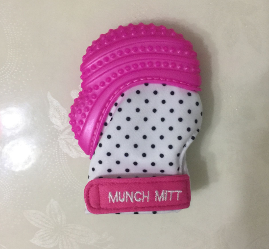 美國munch磨牙手套怎么樣 寶寶用munch牙膠手套使用感受