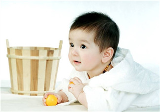 小孩夏天出汗臉上過敏怎么回事 寶寶汗漬過敏如何護理 小孩夏天出汗臉上過敏怎么回事 寶寶汗漬過敏如何護理