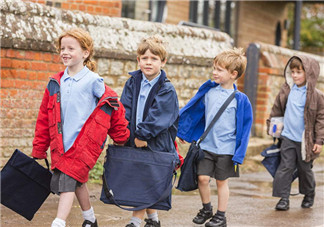 小孩不愿意上學怎么回事 如何解決孩子不愿上幼兒園的問題