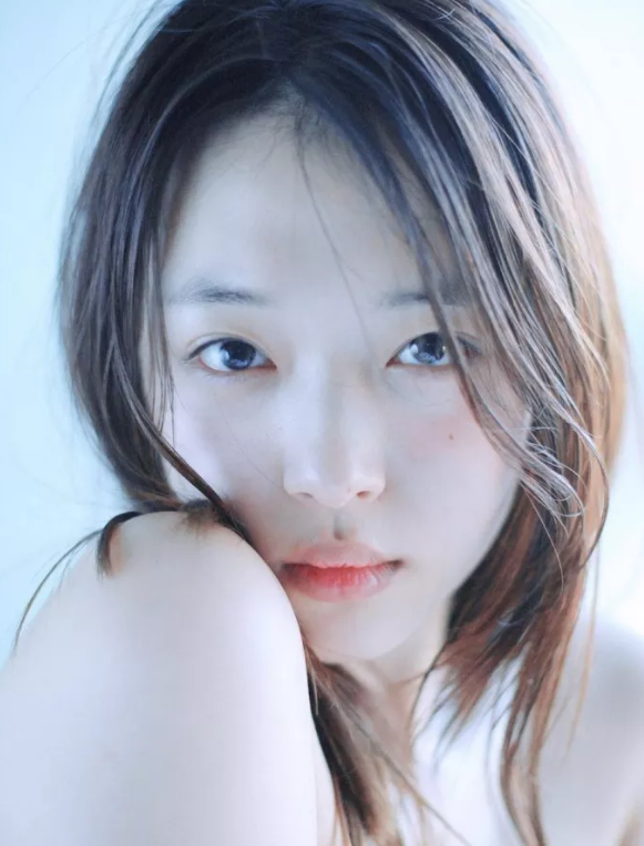 天生的黑皮膚怎么美白 如何讓肌膚瑩亮光彩有仙氣