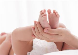 新生兒紅屁股怎么辦 寶寶紅屁屁解決方法2018