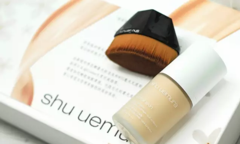 創(chuàng)造101選手跳舞為什么不脫妝 2018適合不脫妝的粉底液推薦