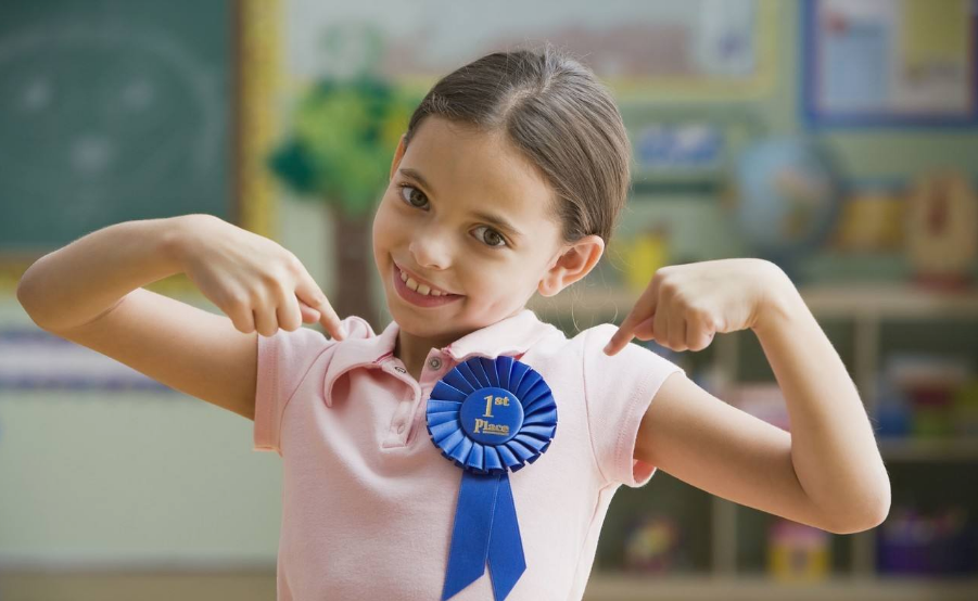 除了錢還有別的獎(jiǎng)勵(lì)嗎 哪種方式獎(jiǎng)勵(lì)孩子最好 除了錢還有別的獎(jiǎng)勵(lì)嗎 哪種方式獎(jiǎng)勵(lì)孩子最好