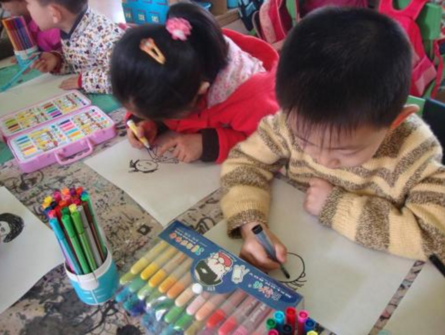 孩子做作業(yè)總是犯一樣的錯誤怎么辦 孩子馬虎怎么幫他改正