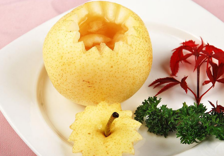 小孩咳嗽不能吃什么 不能馬上喂川貝燉梨等寒涼的食物 小孩咳嗽不能吃什么 不能馬上喂川貝燉梨等寒涼的食物