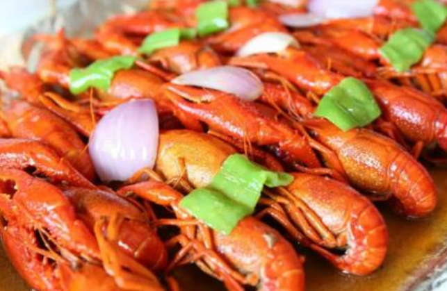 曬吃龍蝦的經(jīng)典語錄2018 曬吃小龍蝦的朋友圈說說句子 曬吃龍蝦的經(jīng)典語錄2018 曬吃小龍蝦的朋友圈說說句子