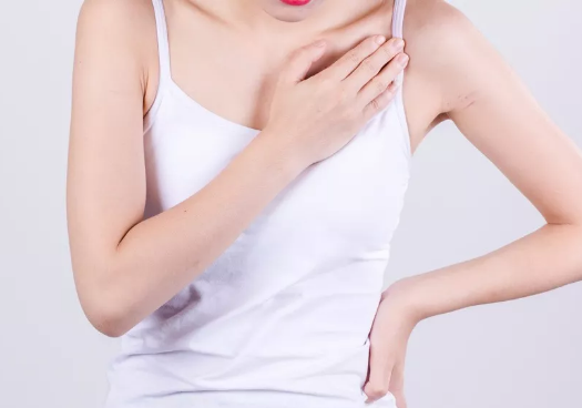 試管嬰兒移植后腹脹胸悶怎么辦 試管嬰兒移植后緩解腹脹胸悶方法