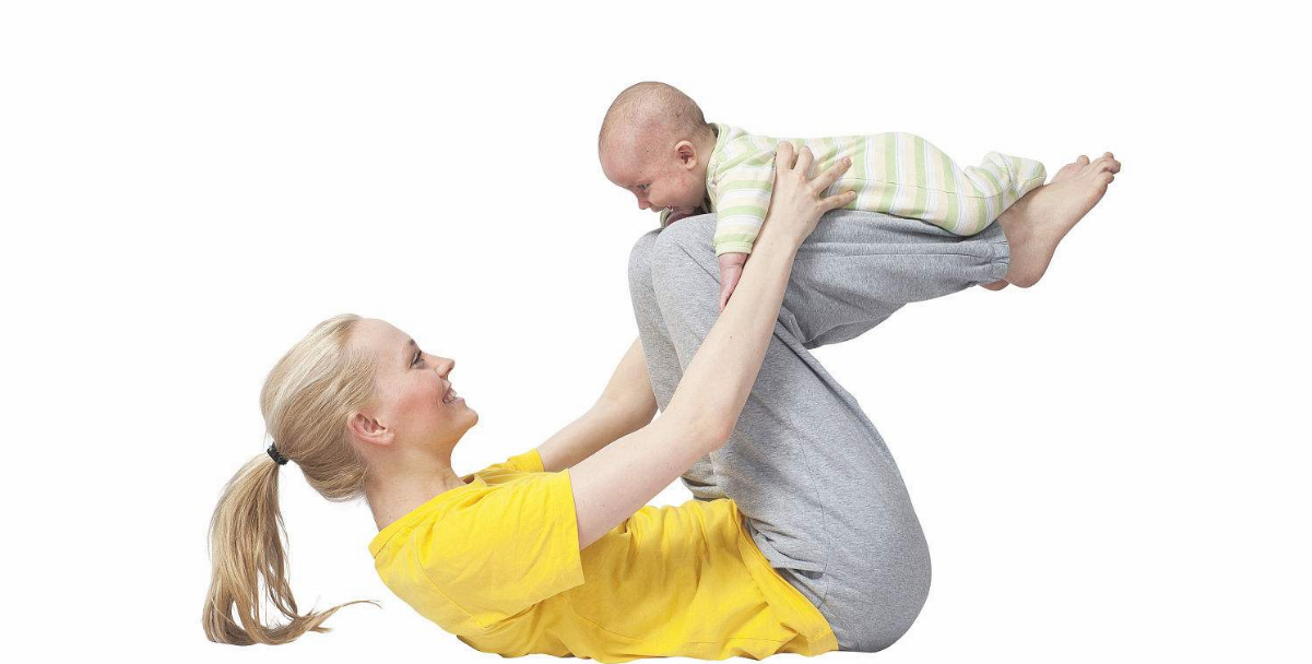 嬰兒可以進行親子瑜伽嗎 嬰兒親子瑜伽教程動作解析