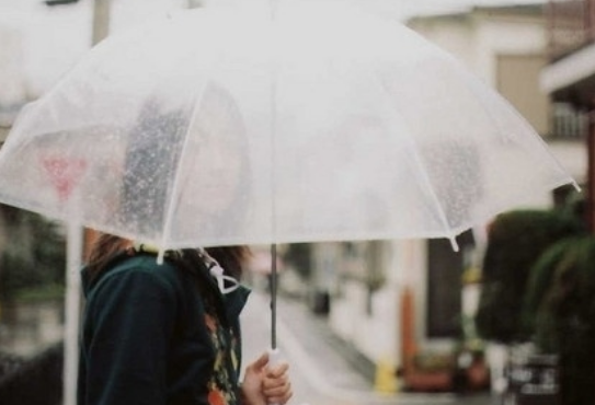 下雨的搞笑說說段子 下雨天發個幽默朋友圈 下雨的搞笑說說段子 下雨天發個幽默朋友圈