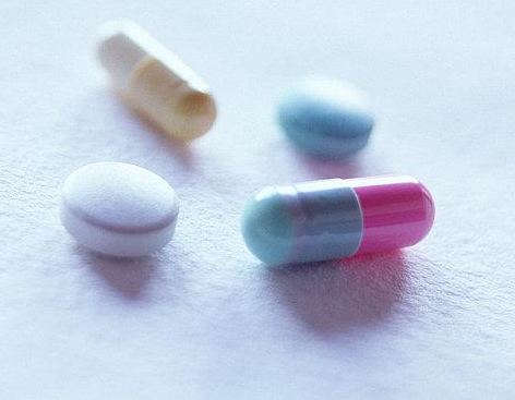 吃藥期間能吃蝦嗎 吃藥多久之后可以吃小龍蝦