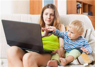 孩子沒完成作業(yè)應(yīng)該責(zé)怪孩子嗎 孩子犯錯了如何處理