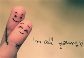 520跟女朋友秀恩愛怎么發朋友圈 跟女朋友秀恩愛的句子短語2018