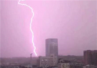 武漢大雨的心情說說 武漢忽然大雨是一種怎樣的體驗(yàn)