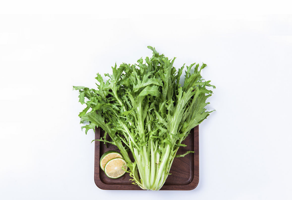 摘野菜住進ICU怎么回事 為什么吃野菜會中毒