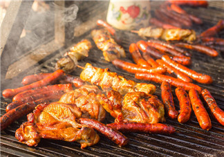 吃燒烤發朋友圈配文字 吃燒烤怎么發朋友圈經典句子