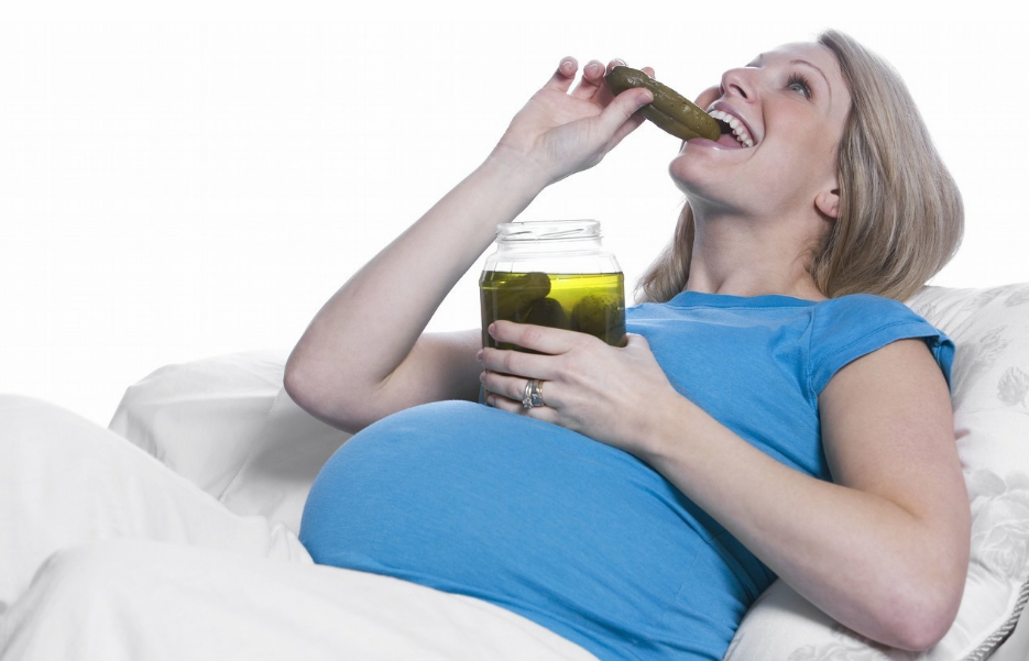 夏季天氣熱孕婦想吃冰喝飲料怎么辦 2018孕婦吃什么消暑