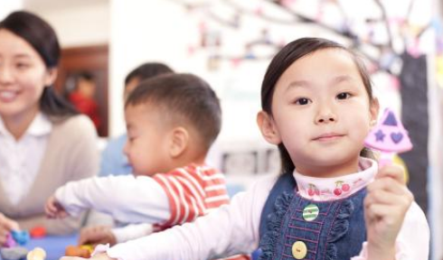 5歲寶寶很任性怎么辦 5歲寶寶不順就發(fā)脾氣怎么教育