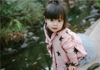 孩子五歲了的簡(jiǎn)短感言 感慨孩子不經(jīng)意間長(zhǎng)大的心情說(shuō)說(shuō)