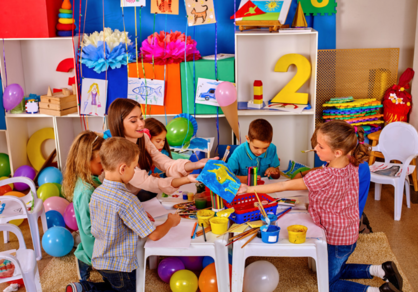 曬孩子去幼兒園照片心情說說 分享孩子上學(xué)照片的配字句子朋友圈2018