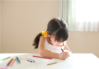如何改掉孩子磨蹭性格 孩子寫作業磨蹭小妙招
