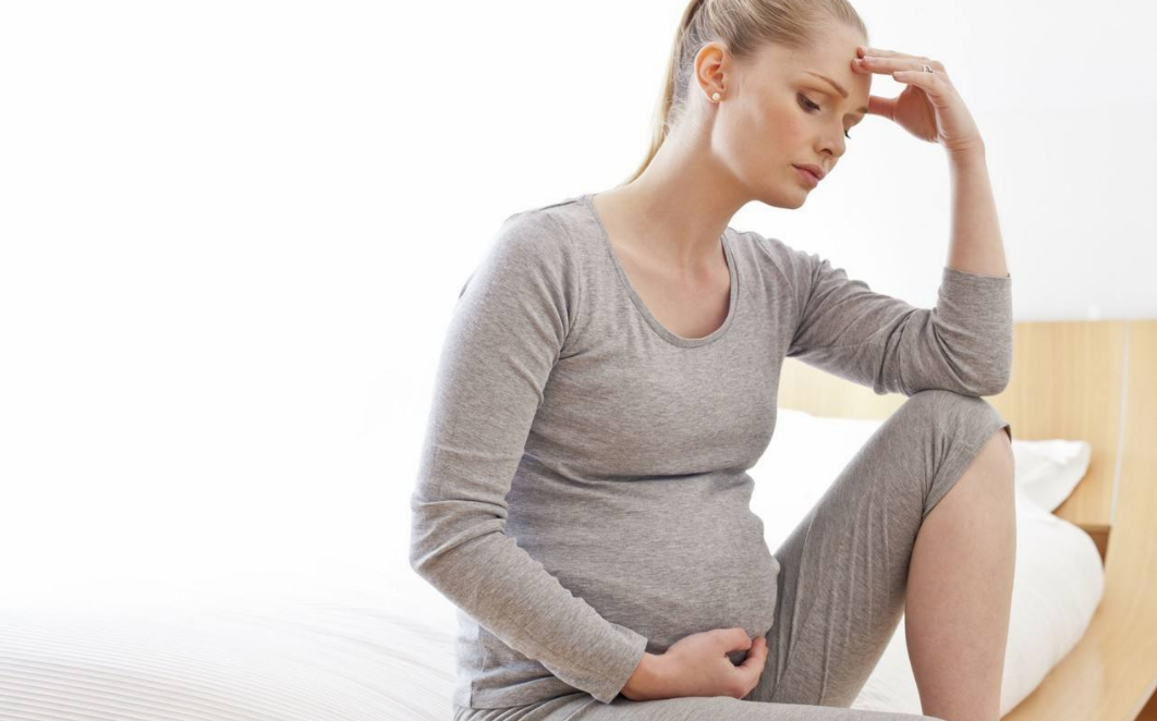 頭痛在懷孕期間常見嗎 如何預防懷孕期間的頭痛