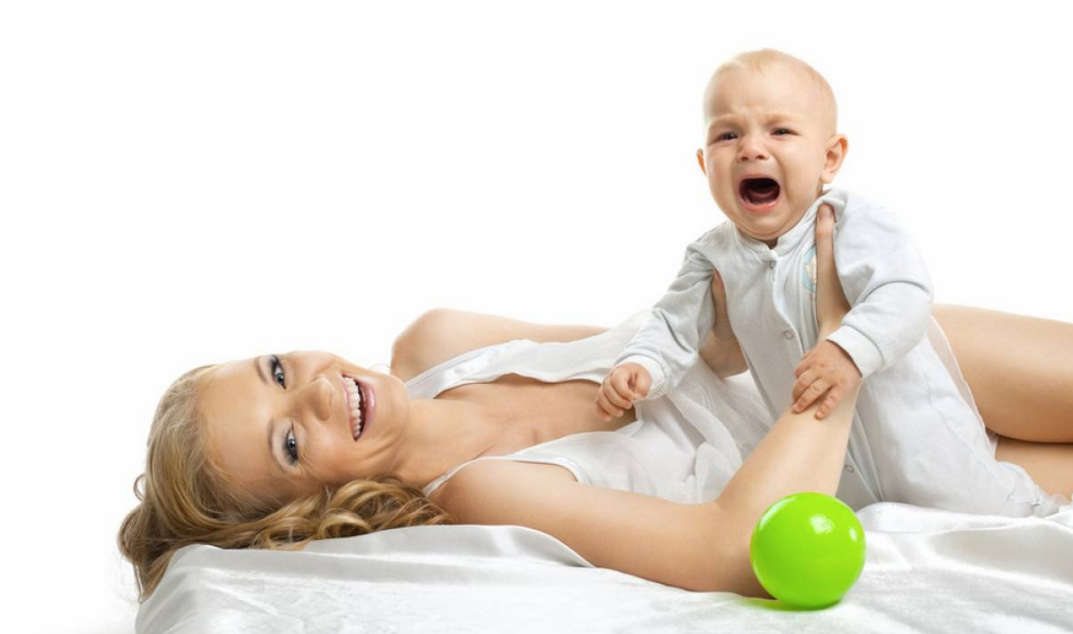 孩子逛街總要買怎么辦 寶寶出行不聽話家長如何安撫