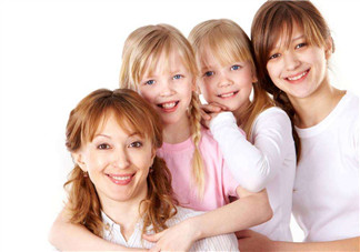 大寶二寶吵架父母應該怎么辦 如何建立良好的二胎關(guān)系