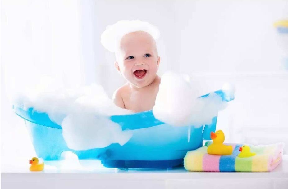 嬰兒怎樣確定是出疹子 嬰兒出疹子如何治療