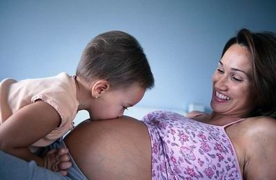 全球最高齡產婦有多大 高齡產婦的危險有哪些