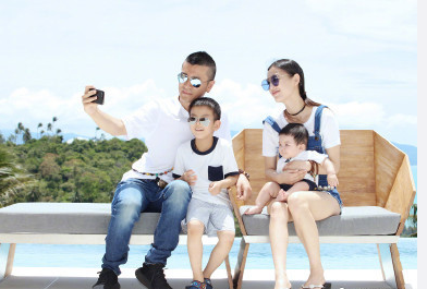 媽媽是超人安迪弟弟萌娃上線 安迪照顧弟弟安麟哥哥力MAX