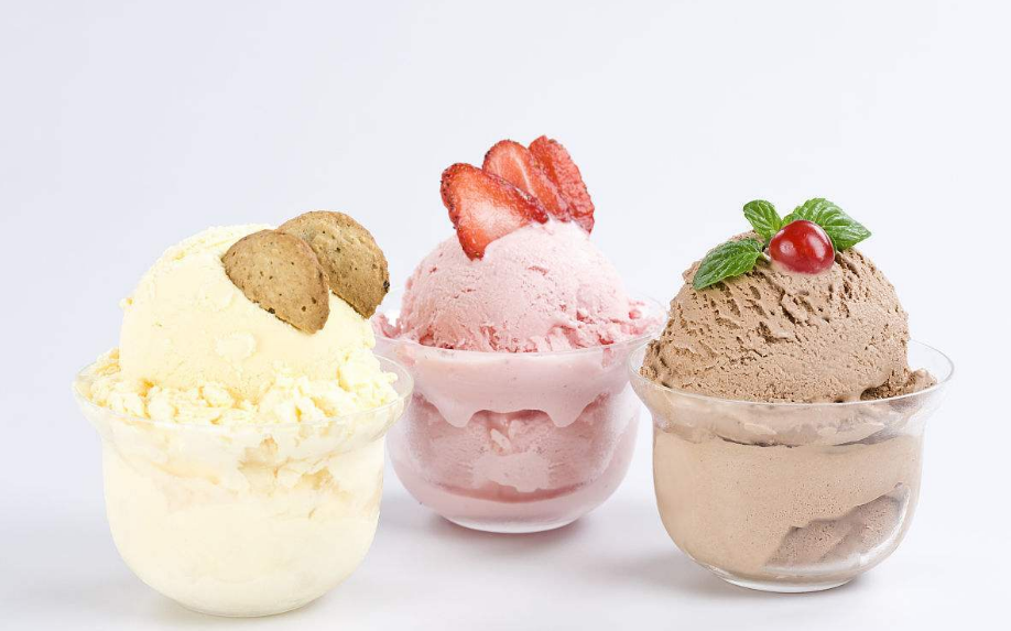 吃到冰淇淋后表達(dá)心情好的句子 夏季吃冰淇淋心情好的說(shuō)說(shuō)朋友圈2018