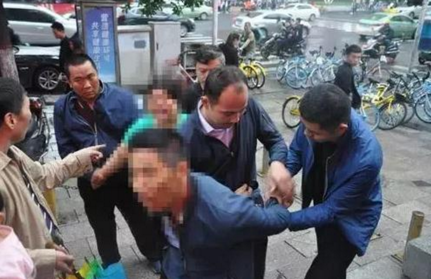 賣掉親生女兒買化妝品怎么回事 賣掉的女兒找到了嗎