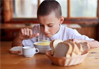 缺乏自信的孩子怎么辦 如何讓孩子自信起來(lái)2018