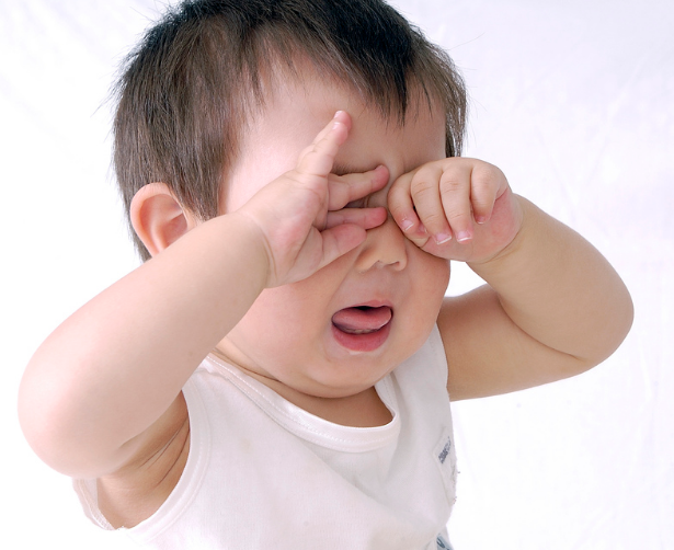 夏天能給孩子斷奶嗎 為什么不能在夏天斷奶 夏天能給孩子斷奶嗎 為什么不能在夏天斷奶