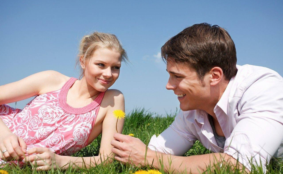 初戀從夏天開始的心情說說 夏天是幸福的開始的說說朋友圈 初戀從夏天開始的心情說說 夏天是幸福的開始的說說朋友圈