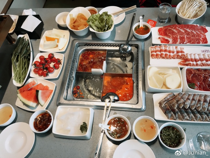 發個吃海底撈的說說 吃海底撈心情說說朋友圈 發個吃海底撈的說說 吃海底撈心情說說朋友圈