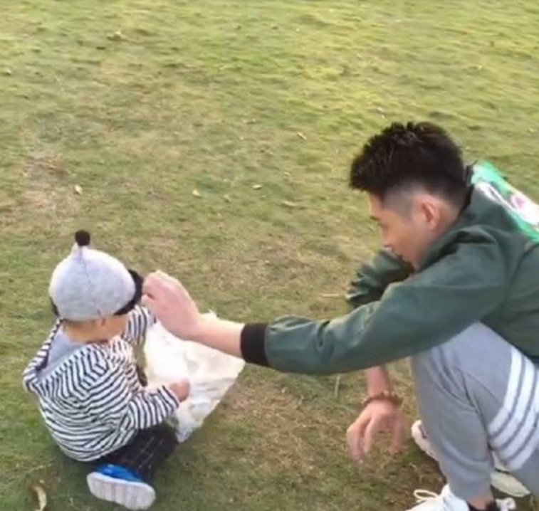 張嘉倪兒子名字怎么來的 張嘉倪兒子為什么叫小OK