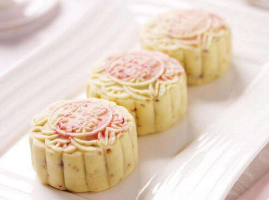 傳統(tǒng)滿月習(xí)俗有哪些 滿月習(xí)俗流程是什么