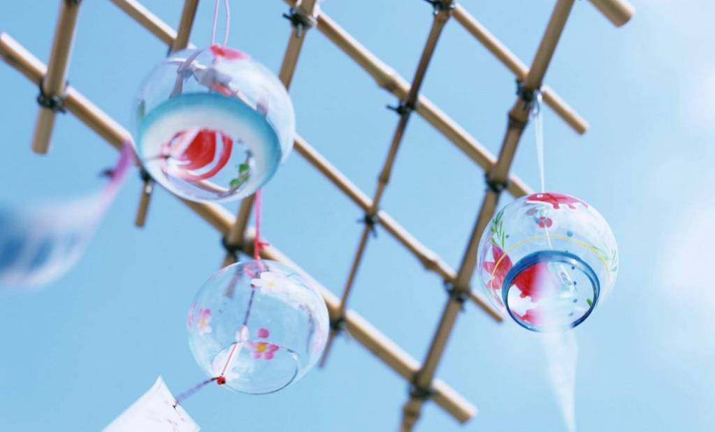 六月未央悲歡離合的心情句子說說 六月悲歡離合的日子的說說朋友圈