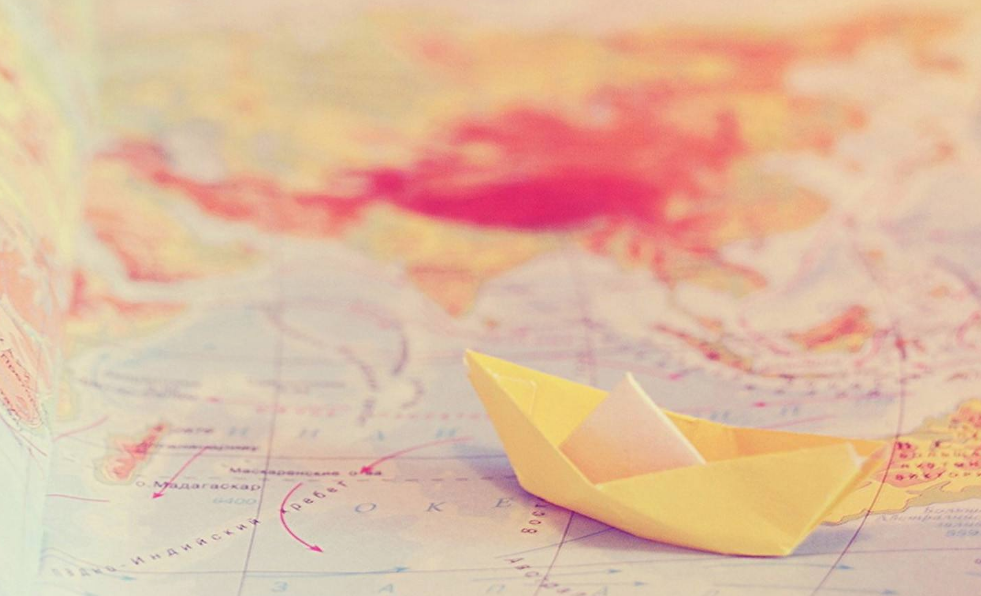 六月未央悲歡離合的心情句子說說 六月悲歡離合的日子的說說朋友圈