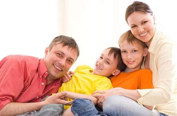 孩子2到3歲叛逆期家長怎么做 鼓勵孩子正確表達自己的情緒